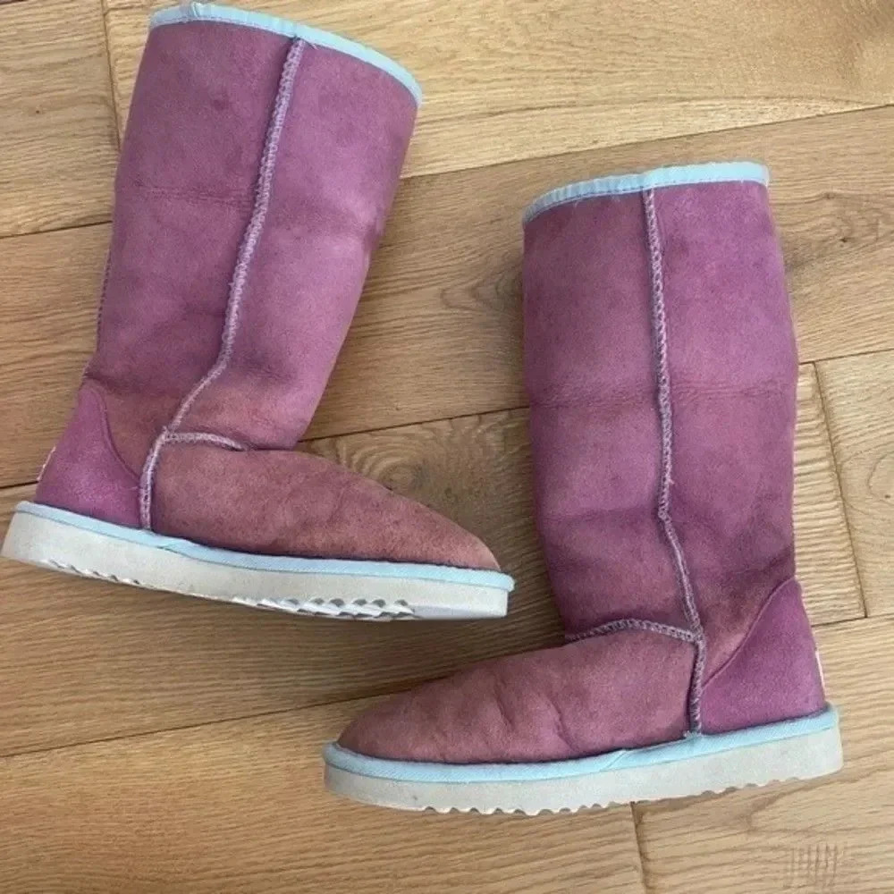 Ugg Tall Purple Winter Boots - Picture 13 of 13
